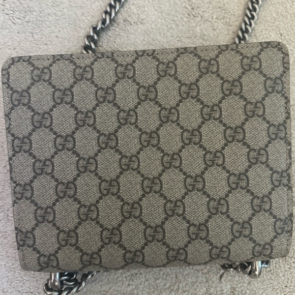 100% authentic like new Gucci Dionysus Medium GG Supreme Monogram Shoulder Bag - Picture 3 of 9